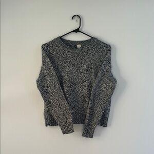 H&M Black and Gray Crew Neck Sweater